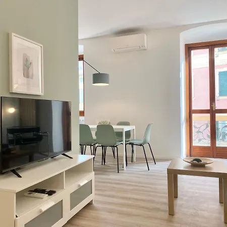 Casaviva - Lovely Family House At The Sea In Apartment